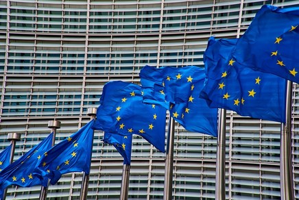 Novice/EU-zastava-Bruselj_1
